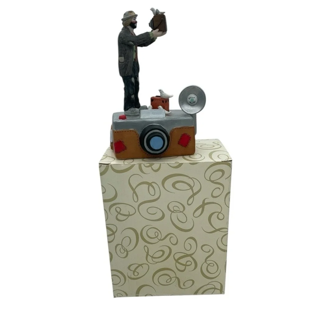 Emmett Kelly Jr. - Watch The Birdie  The San Francisco Music Box‎